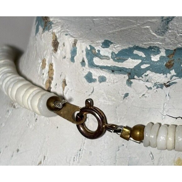 Vintage Pink and White Sea Shell Conch & Puka Shell Necklace Choker 8" - Picture 5 of 5